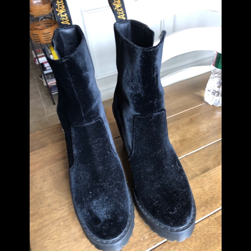 Dr.Martens Women’s velvet Boots